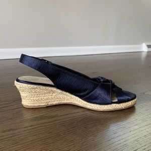 Bella-Vita navy blue espadrille  women shoes size 9M
